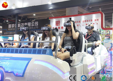 Multiplayer Game Machine 9D VR Family Cinema dengan 360 Rotated Helmet